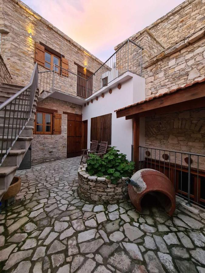 Christiana'S Stone Studios بانو يفكارا المظهر الخارجي الصورة
