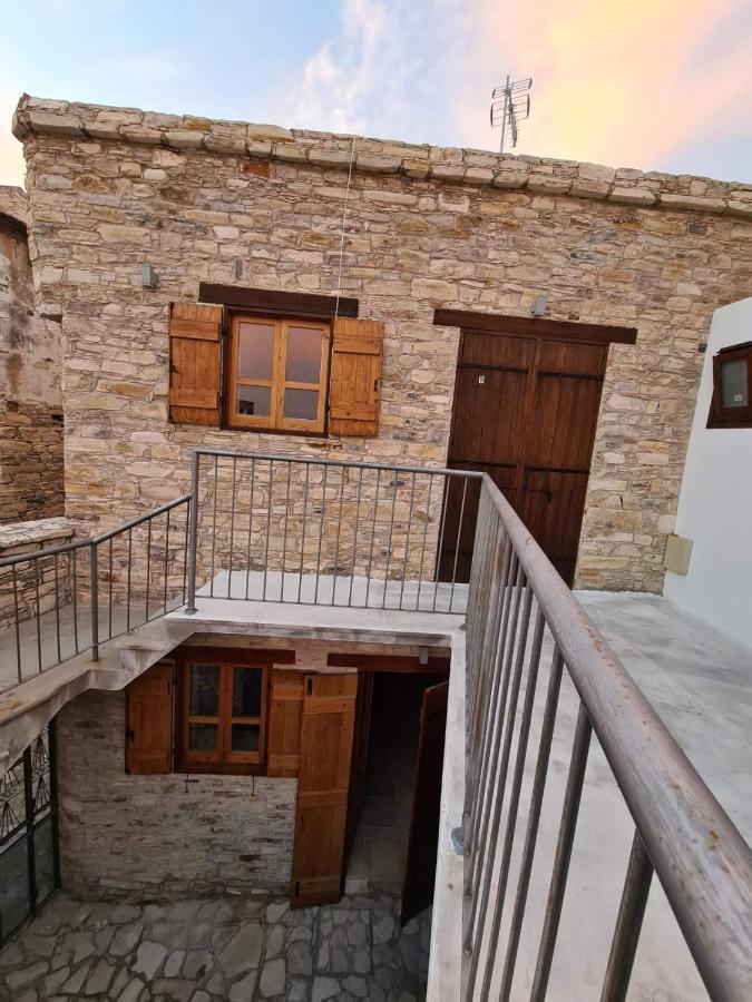 Christiana'S Stone Studios بانو يفكارا المظهر الخارجي الصورة